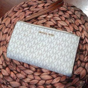 Michael Kors smart phone Wallet white